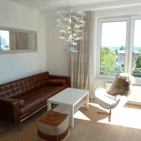 Апартаменти Ferienwohnung-Ankerplatz-Mit-Sehr-Schoenem-Meerblick-Nur-Wenige-Schritte-Zum-Jasmunder-Nationalpark Sellin (Rugen)